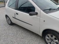 Usata Fiat Punto 2004 Utilitaria