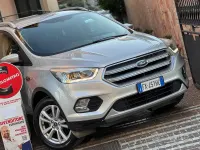 Usata Ford Kuga Business Edition 120 CV (88 kW) 2019 Grigio SUV