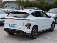Usata Hyundai Kona N Line 105 CV (77 kW) 2024 Bianco SUV