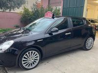 Usata Alfa Romeo Giulietta Distinctive 170 CV (125 kW) 2012 Nero Berlina
