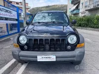 Usata Jeep Cherokee Sport 163 CV (119 kW) 2006 Antracite pastello SUV