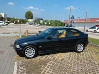 Usata BMW 323 Compact 170 CV (125 kW) 1998 Utilitaria