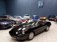 Usata Alfa Romeo Spider 126 CV (92 kW) 1993 Nero Cabrio