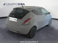 Usata Lancia Ypsilon S 95 CV (69 kW) 2017 Argento Utilitaria