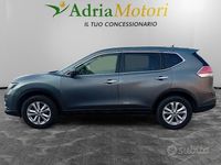 Usata Nissan X-Trail 131 CV (96 kW) 2017 Grigio scuro SUV