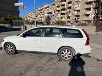 Usata Volvo V50 109 CV (80 kW) 2010 Bianco Station wagon