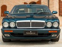Usata Jaguar XJ6 211 CV (155 kW) 1995 Verde Berlina