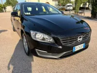 Usata Volvo V60 136 CV (100 kW) 2014 Nero Station wagon