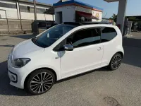 Usata VW up! Highline 68 CV (50 kW) 2013 Bianco Utilitaria