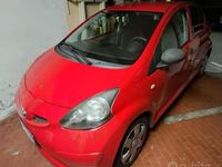 Usata Toyota Aygo 67 CV (49 kW) 2008 Rosso Utilitaria