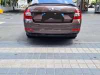 Usata Skoda Octavia Elegance 105 CV (77 kW) 2014 Utilitaria