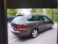 Usata VW Golf VI 105 CV (77 kW) 2010 Marrone Utilitaria
