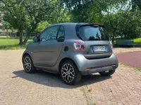 Usata Smart ForTwo Coupé Prime 41 kW (56 CV) 2024 Grigio Utilitaria