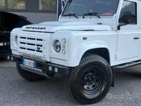 Usado Land Rover Defender 122 HP (89 kW) 2014 Branco SUV