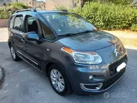 Usata Citroën C3 Picasso Seduction 92 CV (67 kW) 2011 Grigio Monovolume