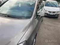 Begagnad VW Golf VI Highline 102 HK (75 kW) 2009 Grå Halvkombi