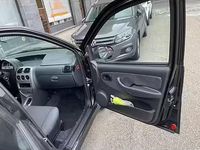 Usata Tata Indica 85 CV (62 kW) 2009 Nero Utilitaria