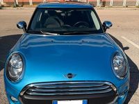 Usata Mini ONE 75 CV (55 kW) 2017 Blu/azzurro Utilitaria