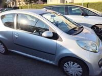 Usado Citroën C1 68 CV (50 kW) 2008 Plateado Utilitario
