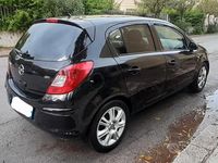 Usata Opel Corsa Cosmo 95 CV (69 kW) 2011 Nero Utilitaria