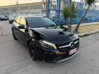 Usata Mercedes A180 Premium 109 CV (80 kW) 2018 Nero Berlina