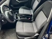 Usata VW Golf IV 101 CV (74 kW) 2003 Blu Berlina