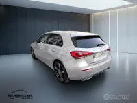 Usata Mercedes A180 116 CV (85 kW) 2020 Argento iridio metallizzato Berlina