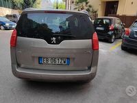 Usata Peugeot 5008 112 CV (82 kW) 2010 Monovolume