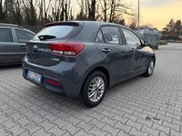 Usata Kia Rio GT-Line 100 CV (73 kW) 2021 Grigio Berlina