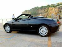 Usata Alfa Romeo Spider 150 CV (110 kW) 1995 Nero Cabrio