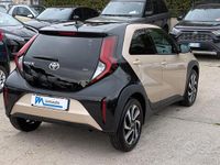 Usata Toyota Aygo X Trend 72 CV (52 kW) 2024 Bronzo SUV