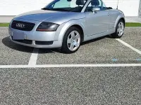 Usata Audi TT Roadster 179 CV (131 kW) 2001 Grigio Cabrio