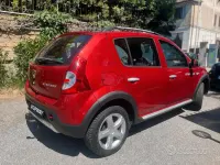 Usata Dacia Sandero Stepway 85 CV (62 kW) 2012 Rosso Utilitaria