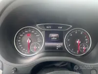 Usata Mercedes B200 156 CV (114 kW) 2016 Nero Utilitaria