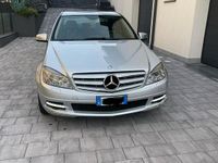 Usata Mercedes C220 Avantgarde 170 CV (125 kW) 2011 Grigio Berlina