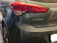 Usata Hyundai i20 100 CV (73 kW) 2016 Grigio Berlina