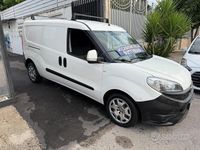 Usata Fiat Doblò 120 CV (88 kW) 2015 Bianco Monovolume