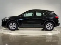 Usata Ford Kuga 152 CV (111 kW) 2020 Nero SUV