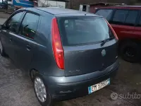 Usata Fiat Punto 69 CV (50 kW) 2004 Grigio Utilitaria