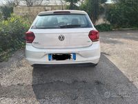 Usata VW Polo 90 CV (66 kW) 2019 Bianco Utilitaria