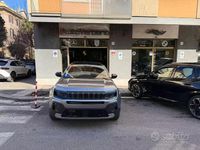 Nuova Jeep Avenger Summit 110 CV (80 kW) 2025 Grigio SUV