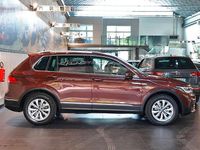 Usata VW Tiguan Life 150 CV (110 kW) 2023 Marrone SUV