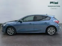 Usata Ford Focus ST-Line 125 CV (91 kW) 2023 Chrome blue Berlina
