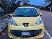 Usata Peugeot 107 68 CV (50 kW) 2006 Giallo Utilitaria