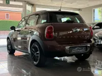 Usata Mini Cooper Countryman 122 CV (89 kW) 2013 Marrone SUV