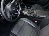 Usata Alfa Romeo Giulia Super 179 CV (131 kW) 2016 Berlina