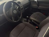 Usata VW Polo Comfortline 75 CV (55 kW) 2005 Argento Utilitaria