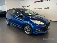 Usata Ford Fiesta ST-Line 75 CV (55 kW) 2017 Bluazzurro Utilitaria