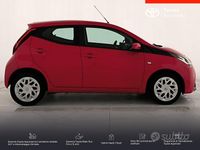 Usata Toyota Aygo X-play 72 CV (52 kW) 2021 Rosso Utilitaria