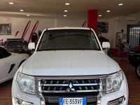 Usata Mitsubishi Pajero 190 CV (139 kW) 2016 Bianco SUV